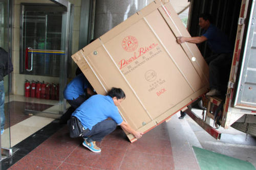 尉氏钢琴贵重工艺品无忧运